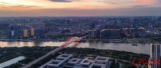 掉队的工业第四城，迎来破局时刻？